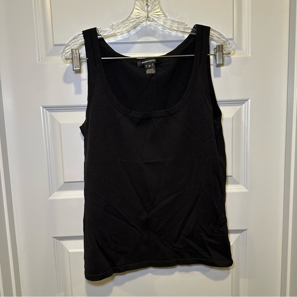 Ellen Tracy Black Knit Scoop Neck Sleeveless Tank size M - Picture 1 of 8